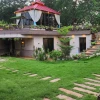 Lakewooda Farmhouse