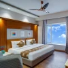 Snowlune Retreat